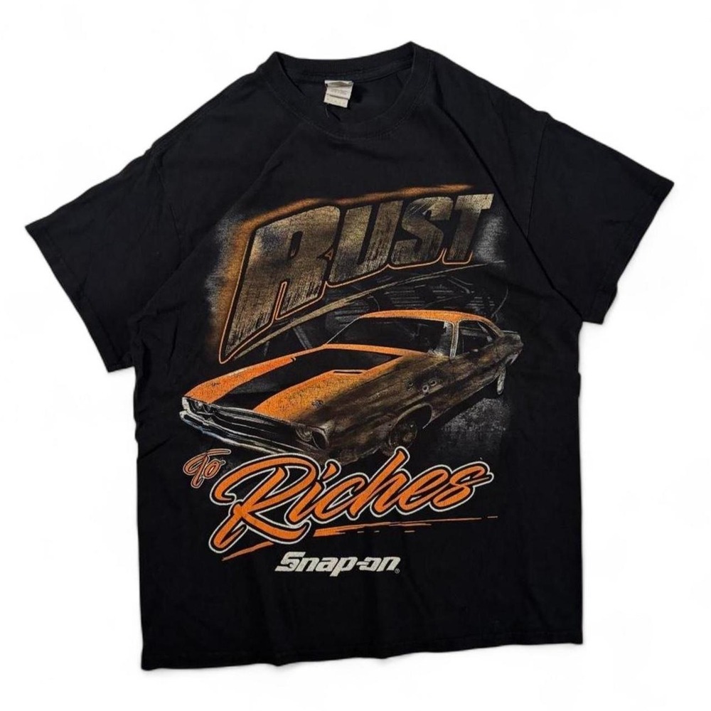 Black Gildan Snap-on "Built to Riches" Graphic T-Shirt - M